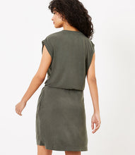 Load image into Gallery viewer, Lou & Grey Sandwashed Drawstring Pocket Dress